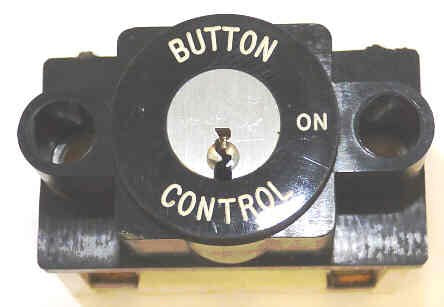 SWITCH, KEYED, BLACK BEZEL, HORIZONTAL, ENGRAVED BUTTON CONTROL