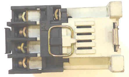 CONTACTOR, 3 POLE, 1 N.O. AUX., 24 VDC COIL SPRECHER & SCHUH # CA3-12-10