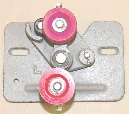 RELEASE ASSEMBLY, LEFT HAND, SD2 INTERLOCKS SERGE # 14100L