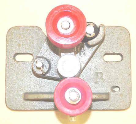 RELEASE ASSEMBLY, RIGHT HAND, SD2 INTERLOCKS SERGE # 14100R