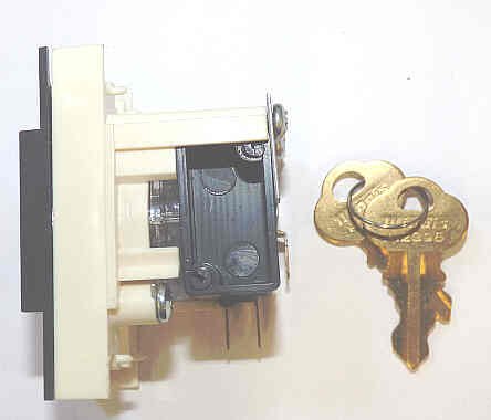 SWITCH. KEYED, V7 FIXTURES, VERT. MOUNT, INDEPENDENT  DOVER # 9746055