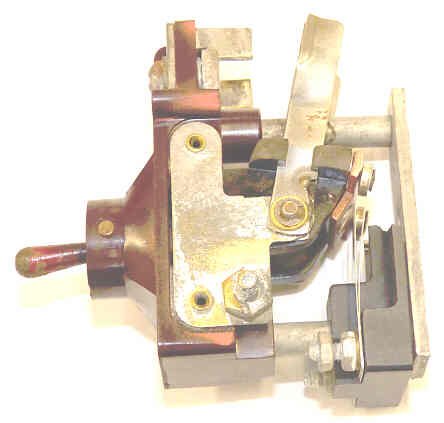 SWITCH, STOP, RED, TOGGLE STYLE, OTIS # B6073D1