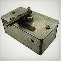SWITCH, BUFFER, LH/RH/ INTERCHANGEABLE HW # SW20-0001N