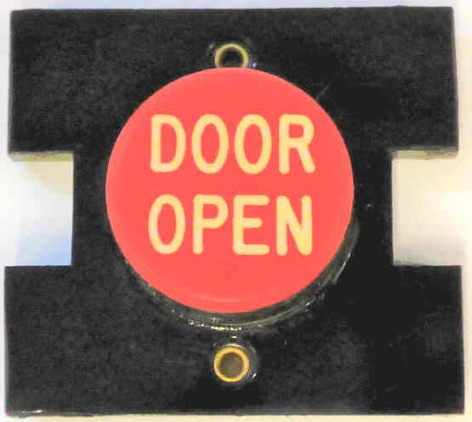 PRESSEL, BUTTON, MONITOR, WITH CONTACTS, RED, MARKED 'DO'  IN WHITE