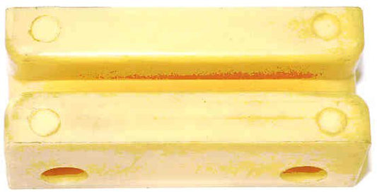 GUIDE, GATE, FRONT MOUNT, NYLON 2 HOLES 1/4 RAIL SEDGWICK # 8302F-74