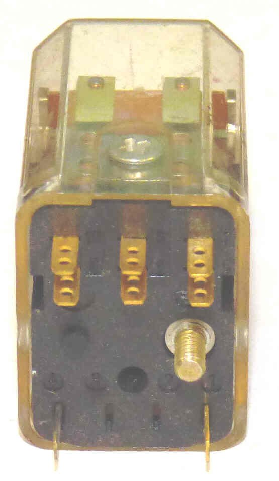 RELAY, MINIATURE, DPDT, 24 VDC, 700 OHM COIL AMERICAN ZETTLER # AZ420-20-4H