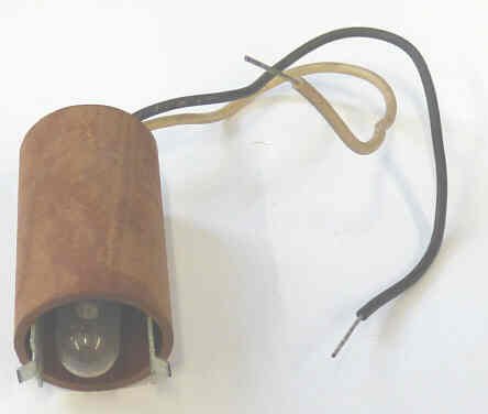 HOLDER, MINIATURE BAYONET BULBS WITH PIGTAILS AND LIGHT SHIELD PTL
