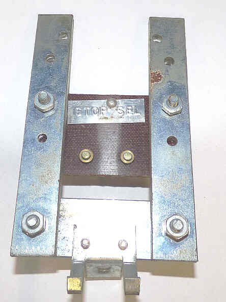 ASSEMBLY, SELECTOR STOP, COMPLETE AS SHOWN , HORIZONTAL SELECTOR