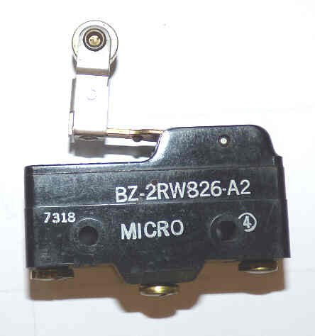 SWITCH, MICRO, SPDT, 15A, ROLLER ACTUATED MICROSWITCH # BZ-2RW826-A2
