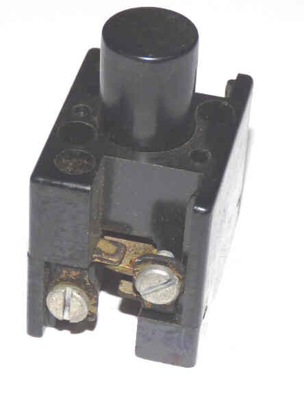 BUTTON, BLANK, BLACK, 5/8 X 3/4 TOP, 2 N.O./ 2 N.C CONTACTS, AH & H # 27900 B2