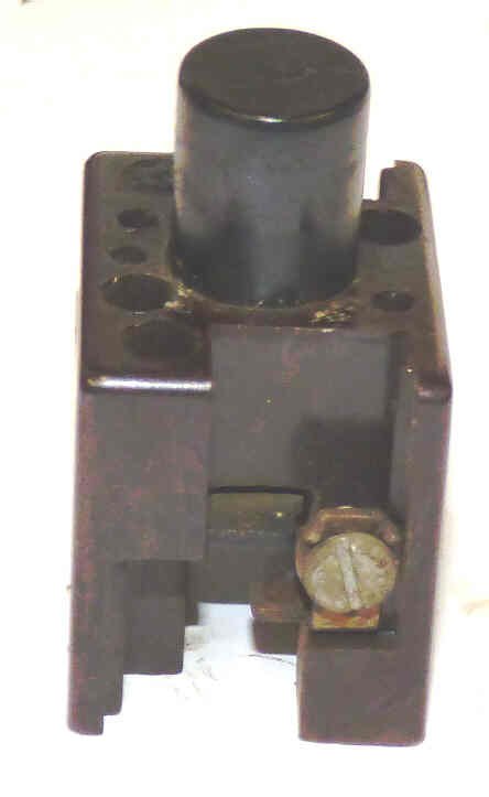 BUTTON, BLANK, BLACK, 5/8 X 3/4 TOP, 3 N.O. CONTACTS, AH & H # 27900 B9C