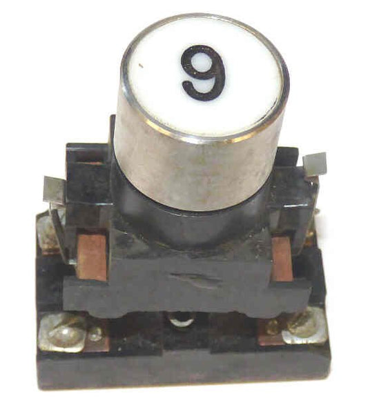 BUTTON, ASSEMBLY, WHITE WITH BLACK # 9 HORIZONTAL  ARMOR # B761003