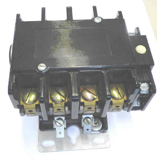 CONTACTOR GOULD 2200 EB240, 4 POLE WITH AUXILIARY CONTACT GOULD 2200 EB240