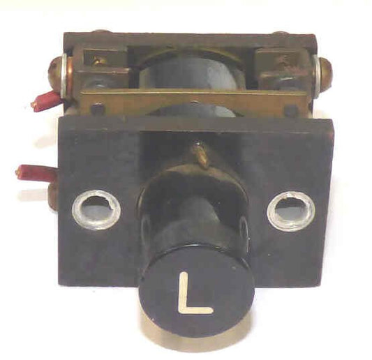 BUTTON, ASSEMBLY, RED, MARKED OPEN CURTIS #