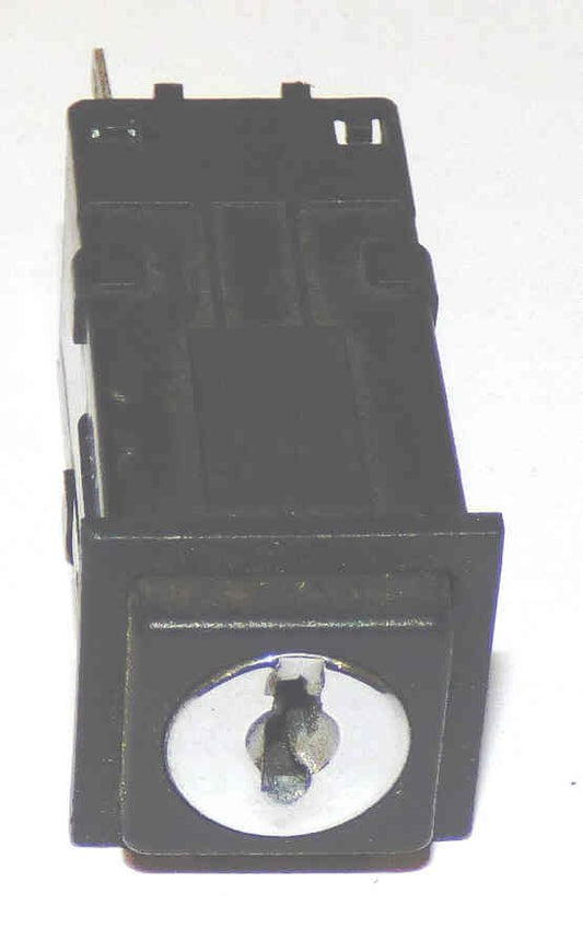 SWITCH. KEYED, V7 FIXTURES, SPECIFY USE AND KEY # DOVER # VARIOUS