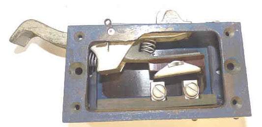 SWITCH, GATE, COMPLETE AS SHOWN PAYNE # R 10811