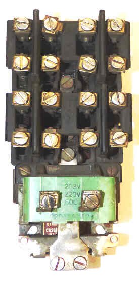 CONTACTOR, 8 POLE, 208-220 VAC COIL, G-E # CR2810A14AG COIL # 22D135G103