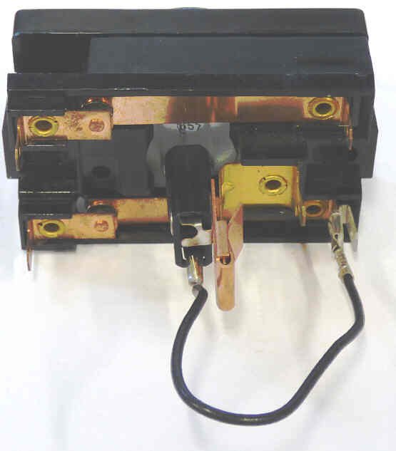 PUSHBUTTON, COMPLETE, 2 NORMALLY OPEN CONTACTS ARROW DOVER # 9836640