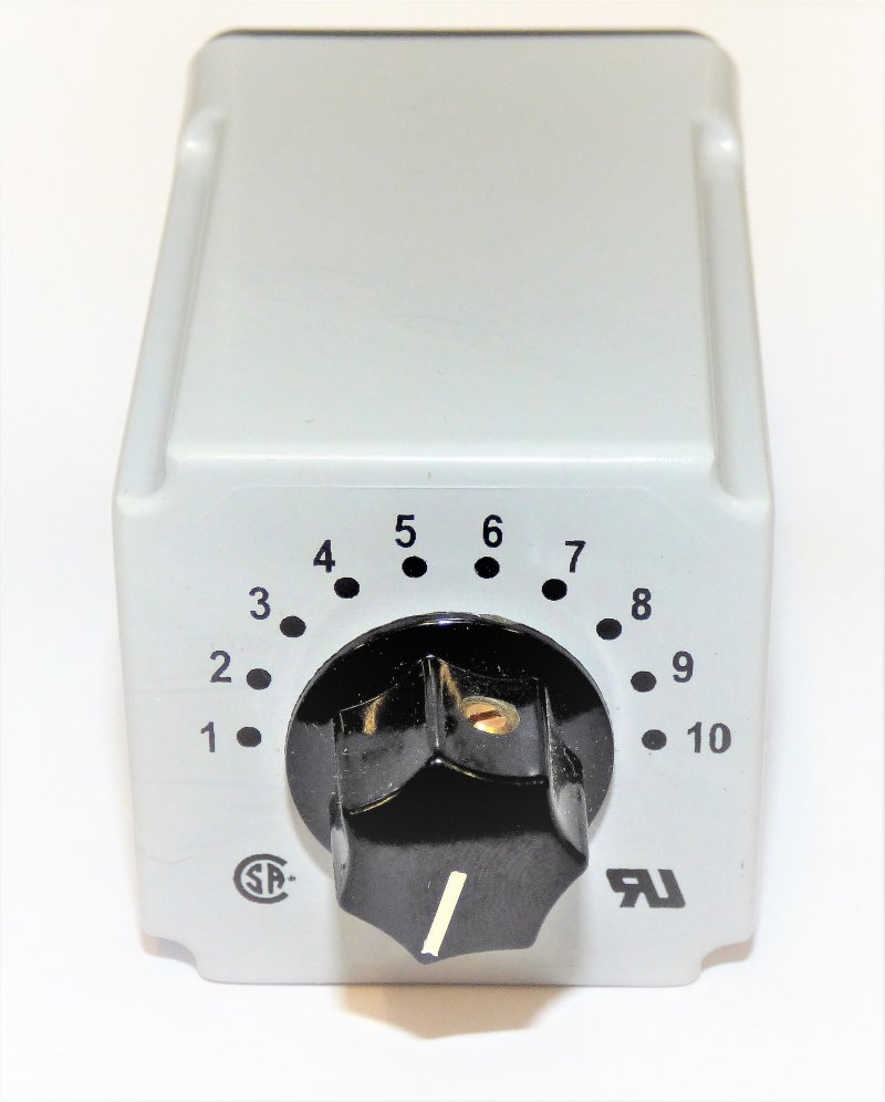 TIMER, OCTAL BASE, 8 PIN, 120 VAC, 300 SECS. OPERATE DELAY, SPDT, 10 AMP