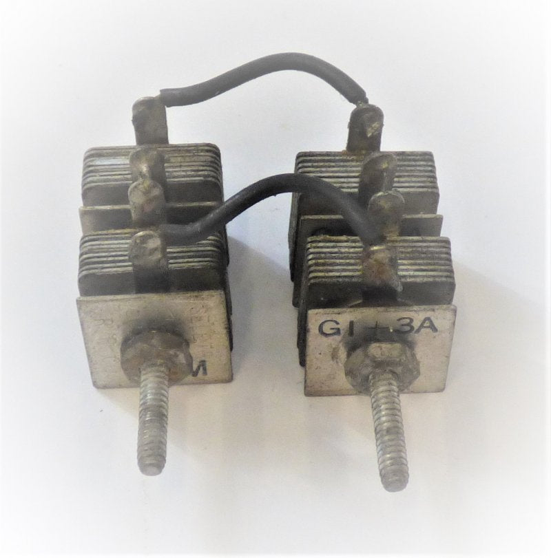 ASSEMBLY, 2 RECTIFIERS, 11/16 SQUARE, HI VOLTAGE BLOCKER SERGE RTB7