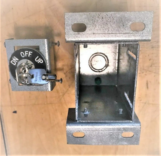 SWITCH, ACCESS, EPC03 KEY WITH MOUNTING BOX, EPCO SERIES 5000
