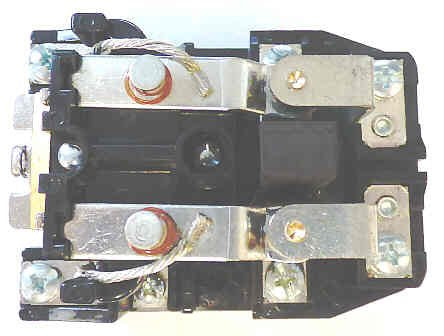RELAY, POWER, DPDT, 120 VAC, 20A, W/ MAGNET POTTER BRUMFIELD #PRD-11AHO-120