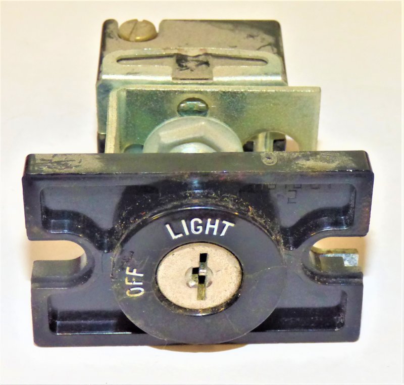 SWITCH, KEYED, LIGHT DOVER, # 32744
