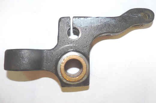LEVER, PIVOT, CAST, 10 ROLLER GUIDE OTIS 288LN4