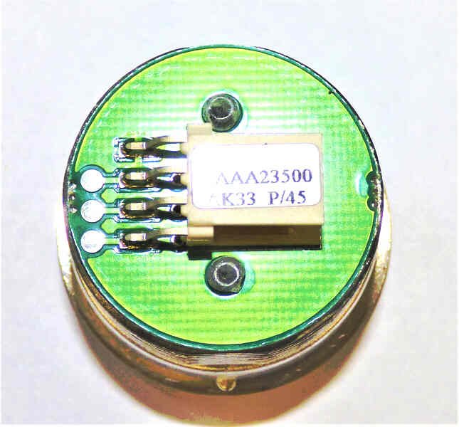 BUTTON, BRASS FINISH, FLAT, NON LITE UP  24VDC, 311 OTIS # AAA23500AK33