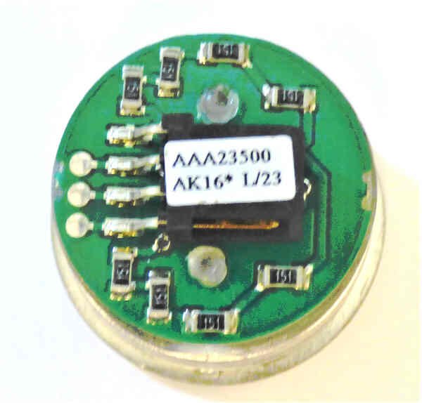 BUTTON, SS, FLAT, GREEN LED 24VDC, MICRO MOTION III OTIS #AAA23500CH3