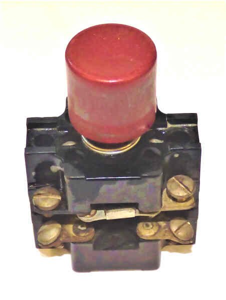 BUTTON, RED, BLANK, USED ON EARLY SERGE HALL STATIONS MARKING X49579