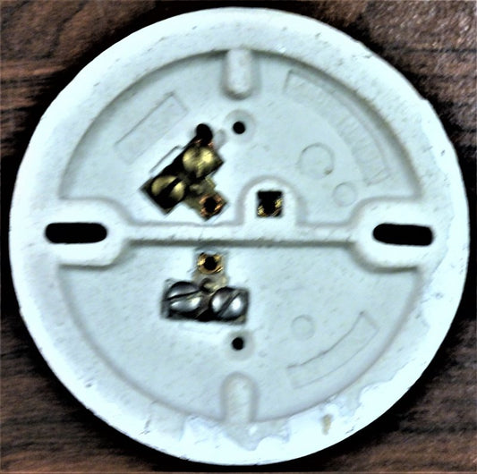 BASE, PORCELAIN, STANDARD BULB, BACK WIRED MEP-LB100