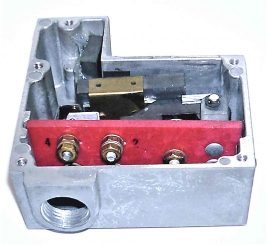SWITCH, DPDT, MAGNETIC, PROXIMITY  OTIS # 2700BFI USED W/ A6379P1 LEVELING SW/