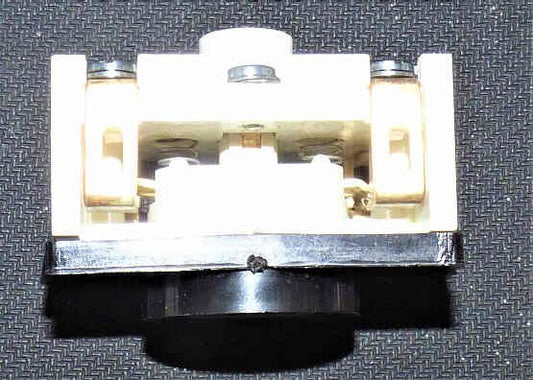 BUTTON, WHITE, BLACK BEZEL, MARKED TEST NON LIGHT UP, TYPE RBW