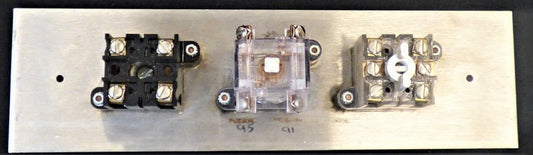 STATION, HALL, 1 BUTTON, 1 ON-OFF, 1 FIRE SERVICE KEY SWITCH ADAMS AS468K14