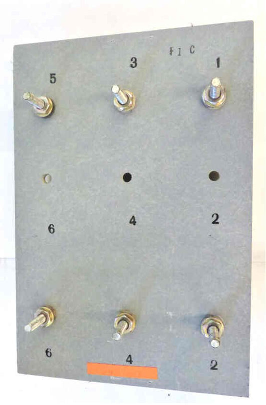 HOLDER. FUSE, TRIPLE, 600 VAC BOARD MOUNTED OTIS # 6843A2