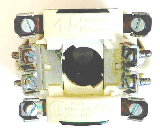 BUTTON, DOOR CLOSE, MODULAR, 24 VAC, FLAT SS PRESSEL WITH DOT NF # 3442