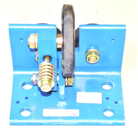 ASSEMBLY, ROLLER GUIDE, BOTTOM,  5 & 3 ROLLERS, OTIS # KAA25830AAA2