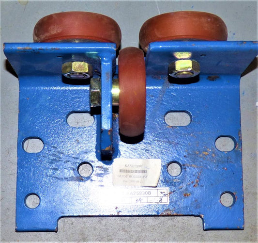 ASSEMBLY, ROLLER GUIDE, 3 ROLLERS, OTIS # KAA25830B2