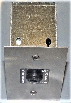 FIXTURE, SS, 5 1/2 X 3, ACCESS, WITH KEYS # 501CH SCHINDLER # 8535C14G16
