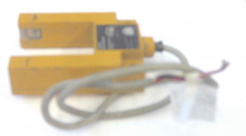 SENSOR, PHOTOELECTRIC, 30MM RANGE, 12-24 VDC 100MA, OMRON # E3S-GS3E4