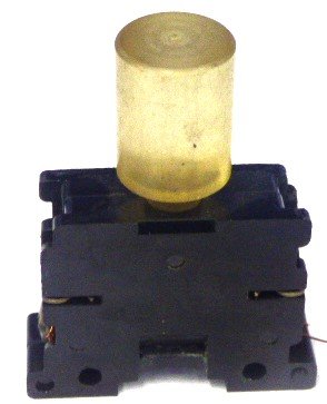 SWITCH, PUSHBUTTON, MAKING CONTACTS, TOP 1 X 5/8  OTIS # 7035A108V