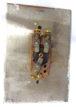 STATION, HALL, 3 POINT BUTTON, VINTAGE, AS SHOWN
