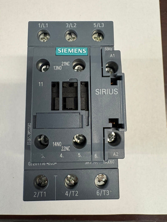 SIEMENS 3RT2038-1AK60 / 3RT2038 1AK60 POWER CONTACTOR